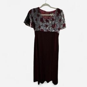 Vintage 90s burgundy silver velvet floral short sleeve dress holiday size 4 XS